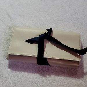 De Beers  Jewlery Travel Case Sach